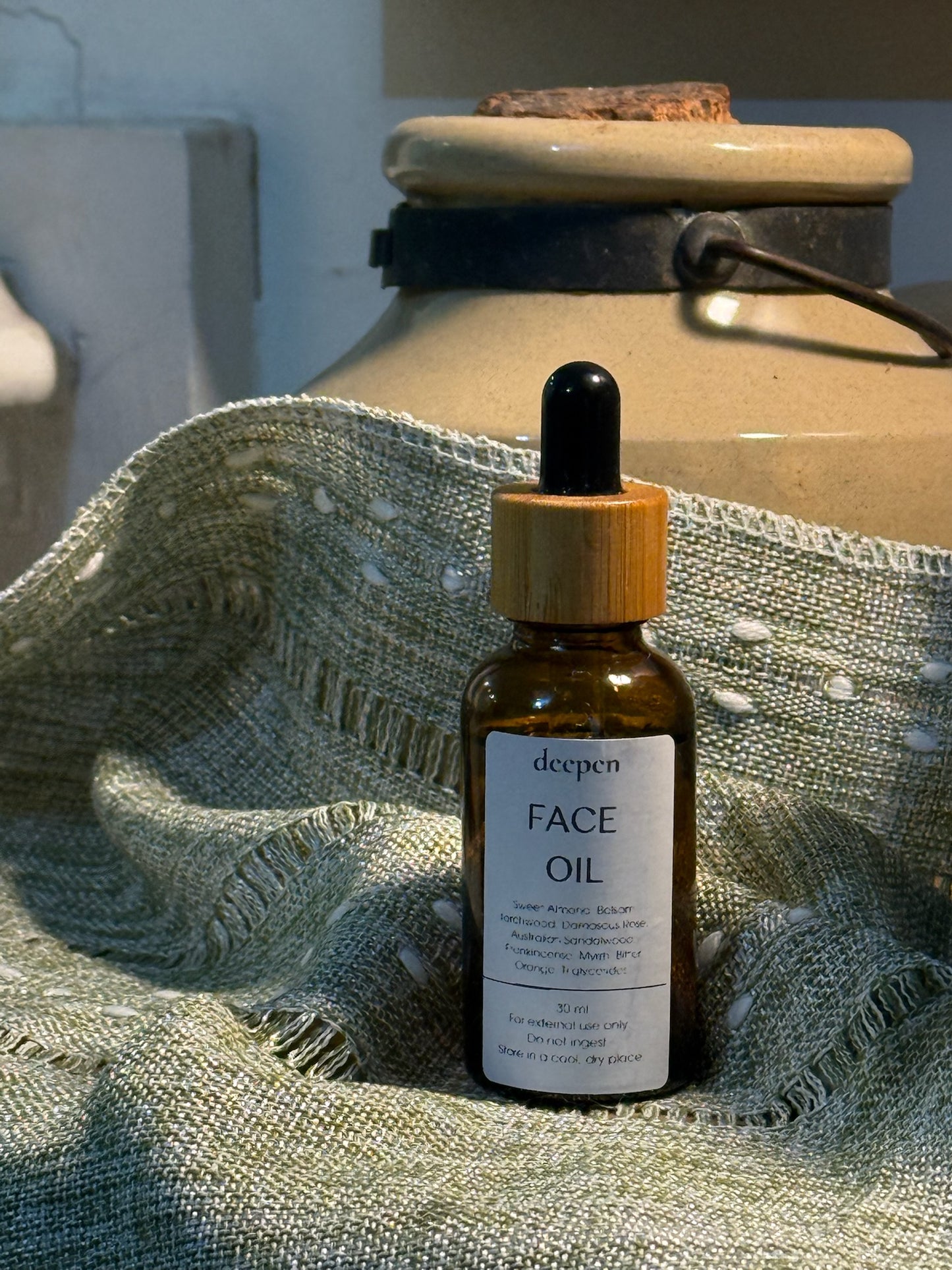 Rose and Sanfalwood Face Oil