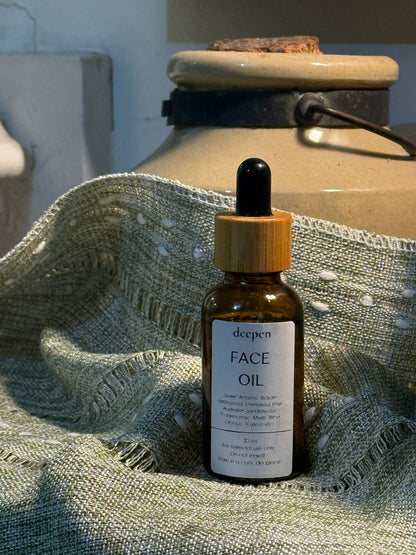 Rose and Sanfalwood Face Oil
